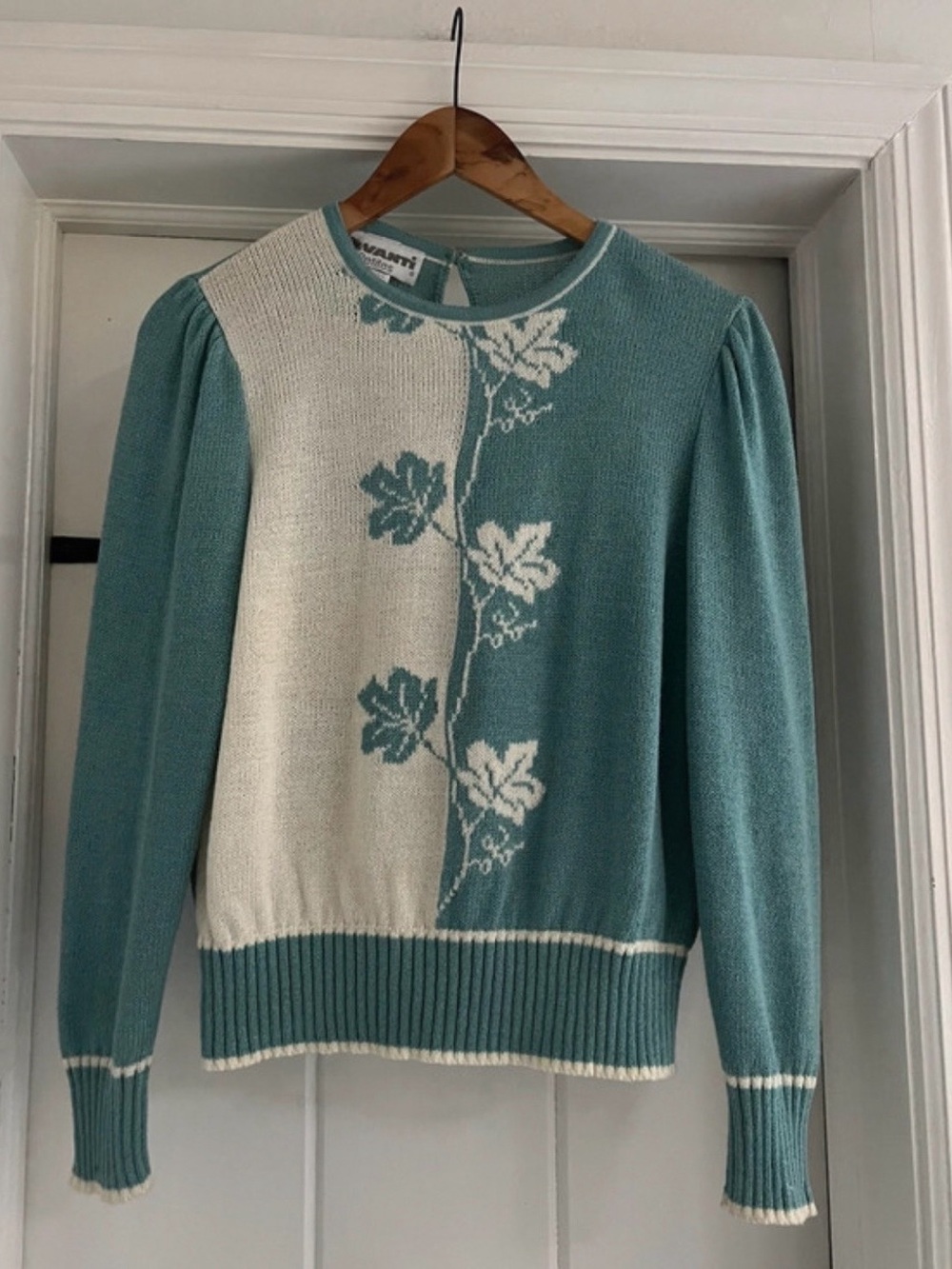 Vintage VivaRini Floral Knit Skirt Set in Green Size 14